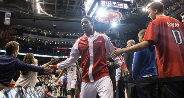 bkn_bucks_raptors_20140414_31548311-e1397530211700